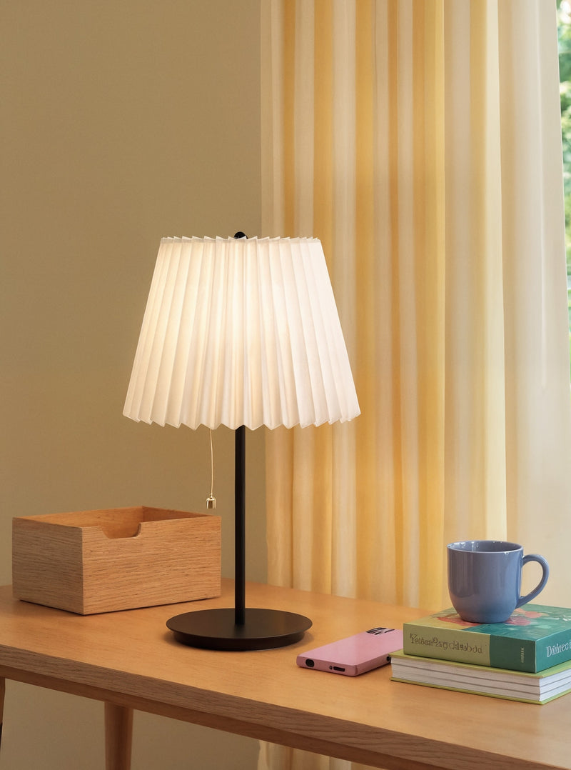 Pleated Shade Table Lamp-2