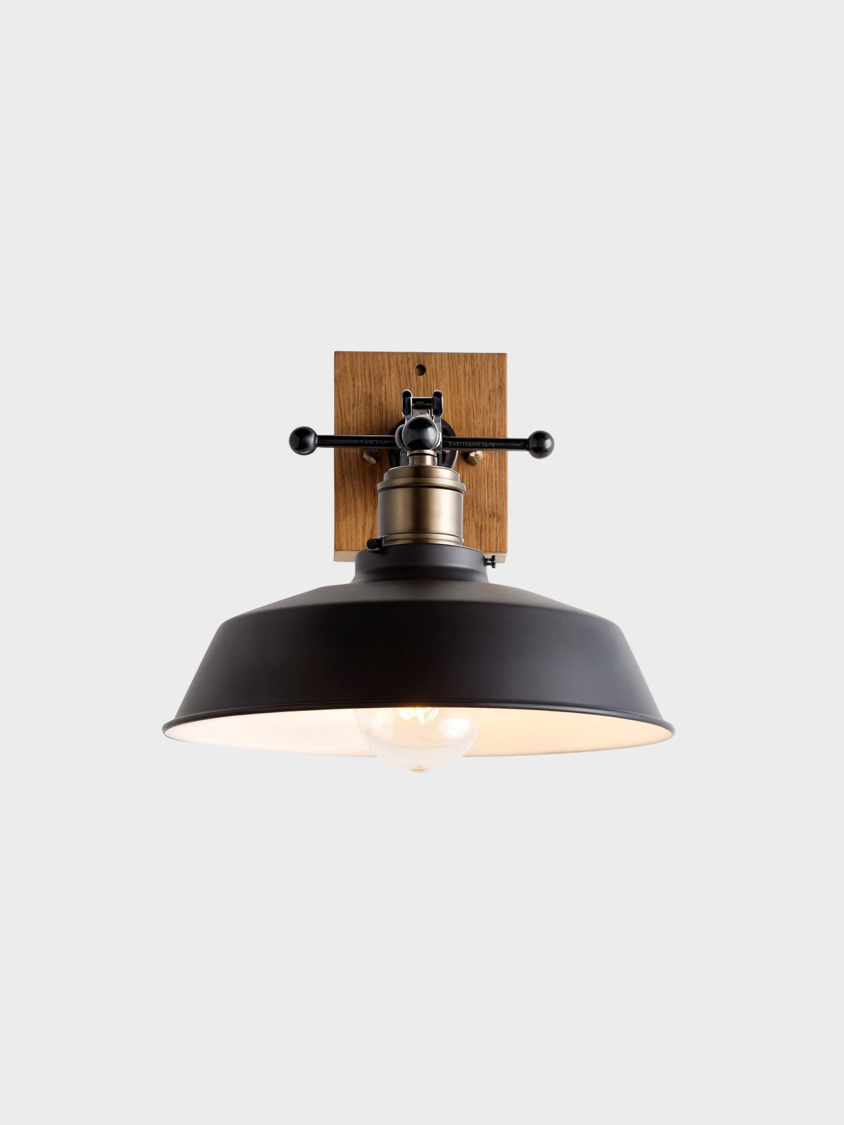 Wall Light with Wide Shade