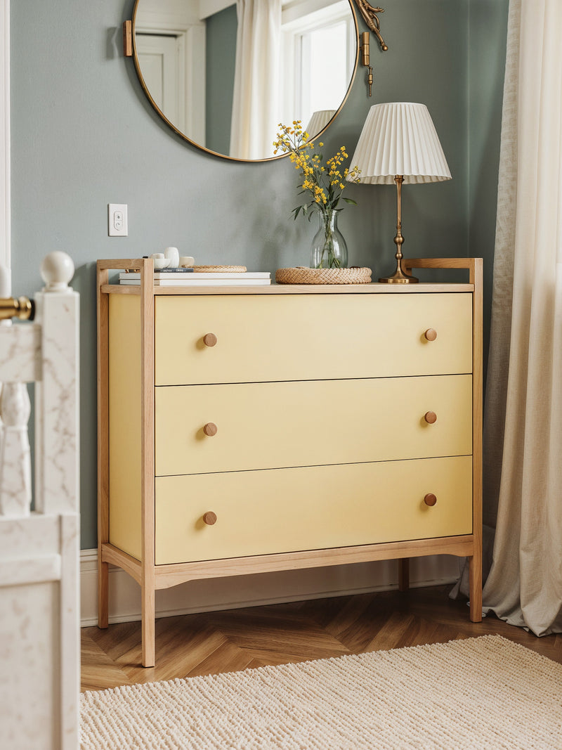 Three-Drawer Dresser with Frame-2