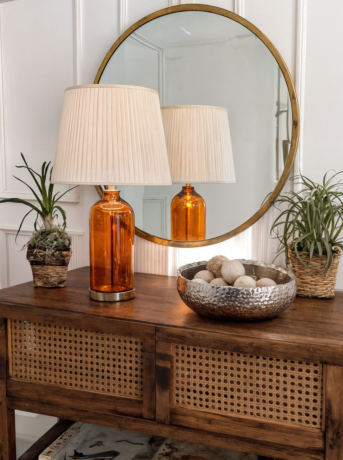 Glass Base Table Lamp
